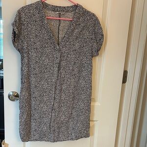 Women's Navy Blue and White Polkadot V-Neck Patterned Dress